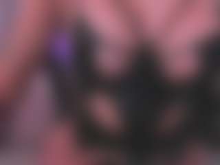 Samantha-Brooke's Live Sex Cam Show