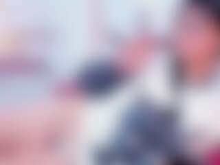 Live cam show with Lucy - Hairy Armpits on AdultVida.com
