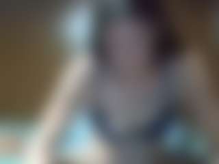 Live cam show with heavenskyyee - Skinny MILF on Strip Flash - Live Sex Shows