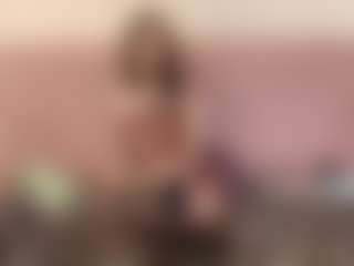 Live cam show with Apocalyptica - Brown Hair Petite on Camming Site