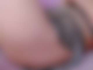 Live cam show with MonaLisaG - Green Eyes on Dolls Live