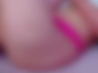 Live cam show with MonaLisaG - Fetish on Mixed Magazine Live