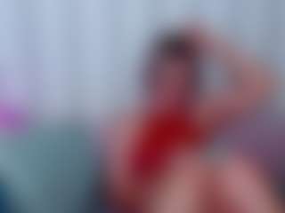 Live cam show with MonaLisaG - Blonde Hair on liverealitysex.com