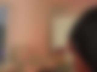 Live cam show with naomisainz - Living Room on livesuperchat.net