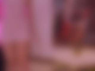 Live cam show with naomisainz - Living Room on Fit Hotties