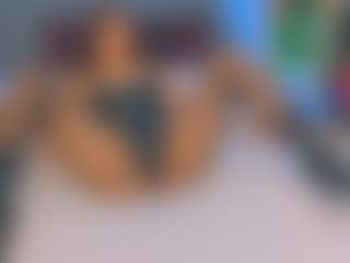Kira's Live Sex Cam Show