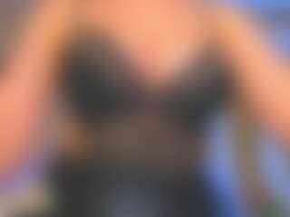 Kira's Live Sex Cam Show