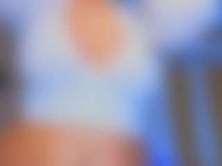 Kira's Live Sex Cam Show