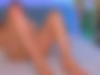Live cam show with Kira - Latex on parknlotfishbdy