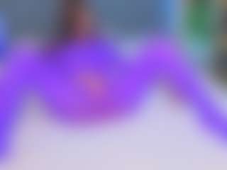 Kira's Live Sex Cam Show