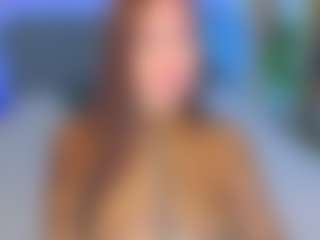 Kira's Live Sex Cam Show