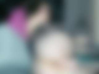 Live cam show with levanaaa - Living Room on Stripli.com