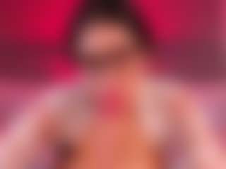 Live cam show with Valerynova - Shaved Pussy on madthumbs