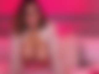Live cam show with Valerynova - Living Room Teen (18+) on Camsoda