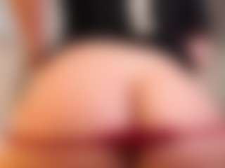 Live cam show with Aylin Millerxs - Mistress on Camsoda