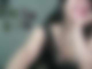 Live cam show with malishka20 - Thin on TeamSkeetLive