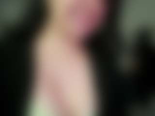 Live cam show with malishka20 - Small Tits Mature on SxyPornLive