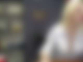 Live cam show with WonderNadin - Living Room on xfollow cams