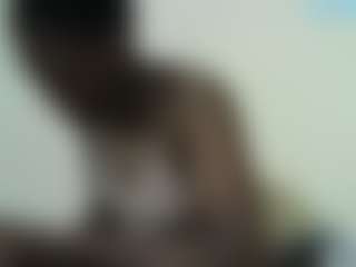Live cam show with Sella-bella - Armpits on livesuperchat.net