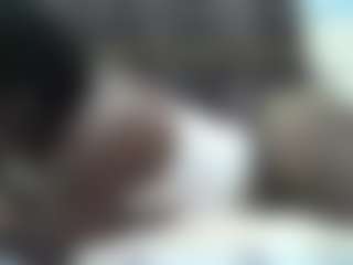 Live cam show with Sella-bella - Facial on AdultVida.com