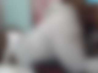 Sella-bella's Live Sex Cam Show