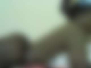 Live cam show with Sella-bella - Public Black on SmokeAndPoke