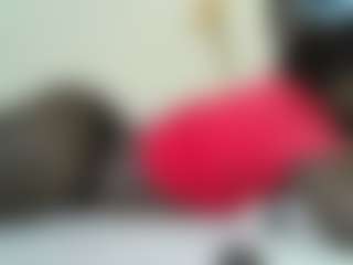 Live cam show with Sella-bella - Facial on Camsoda