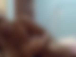 Live cam show with Sella-bella - Black Small Tits on Fling VIP Chat