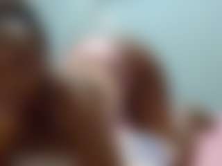 Live cam show with Sella-bella - Public Ebony on Milfs Live