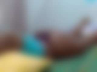 Live cam show with Sella-bella - Black Small Tits on PervPlay.com