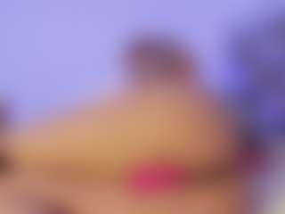 Live cam show with kailye - Blonde Hair on Camsoda