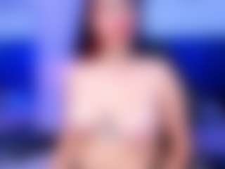 Live cam show with sofi - Twerking on Dolls Live