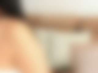 Thalia Fernandez's Live Sex Cam Show