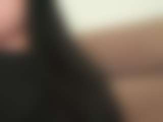 Thalia Fernandez's Live Sex Cam Show