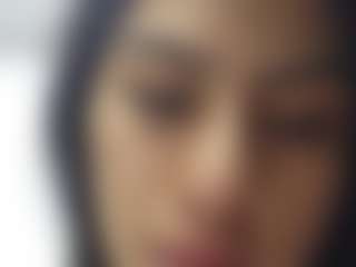 Thalia Fernandez's Live Sex Cam Show