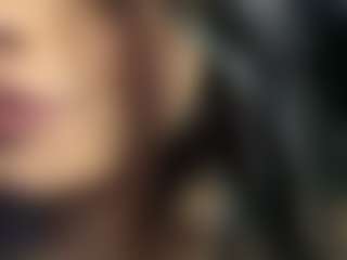 Live cam show with Thalia Fernandez - Spanks on Free Soda