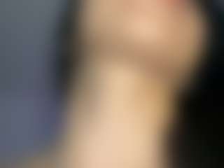 Thalia Fernandez's Live Sex Cam Show