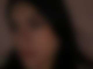 Live cam show with Thalia Fernandez - Spanks on Camiplay Live