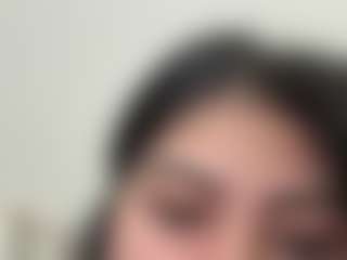 Thalia Fernandez's Live Sex Cam Show