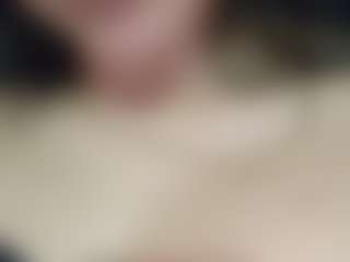 Thalia Fernandez's Live Sex Cam Show
