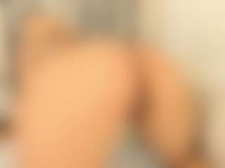 Thali's Live Sex Cam Show