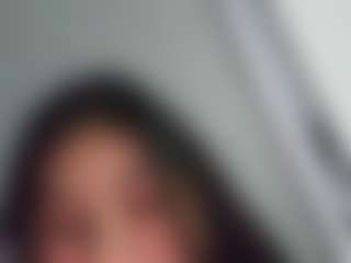 Thali's Live Sex Cam Show