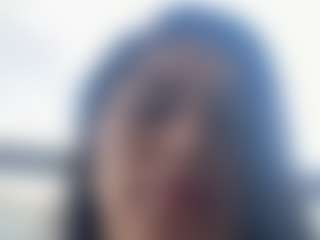 Thali's Live Sex Cam Show