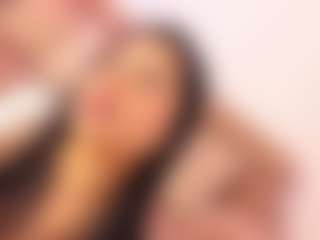 Thali's Live Sex Cam Show
