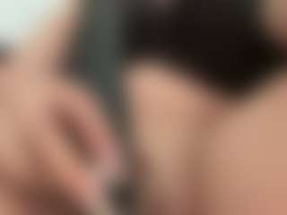 Thali's Live Sex Cam Show