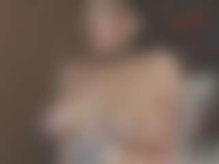 Isabela's Live Sex Cam Show