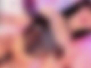 Live cam show with royal-scarlett - Japanese on https://playwithruby.com | colombia