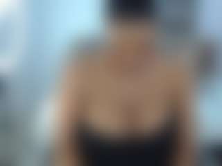 Live cam show with kimaralion - Ebony MILF on liverealitysex.com