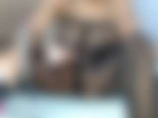 Live cam show with kimaralion - Ebony on Camsoda | colombia
