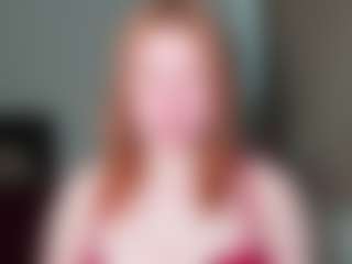 Live cam show with LaylaxCute - Cfnm on hotwifechat.live